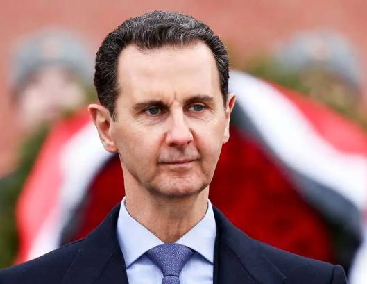 تقرير للجزيرة يكشف ..  جنرالات الأسد يشيدون بإبادة غزة ويخططون لزعزعة استقرار سوريا- (تسجيل صوتي)