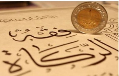 هل يزكي الموظف راتبه؟