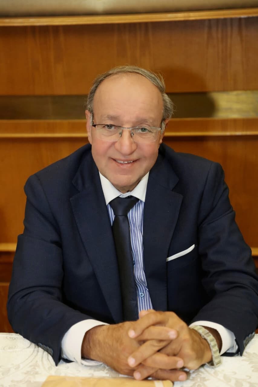 "سرايا" تهنئ الدكتور محمد أبوهزيم بفوزه بعضوية اتحاد الكتّاب والأدباء الأردنيين