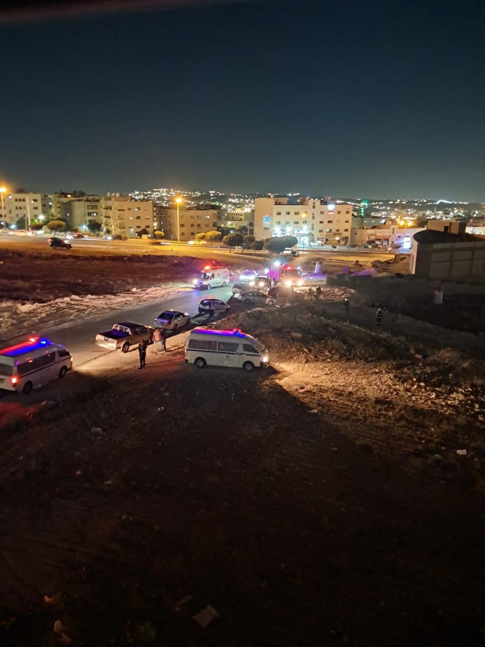 سقوط بقايا صاروخ في منطقة خالية بقرية في إربد  ..  صورة 