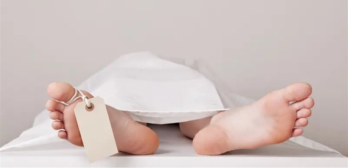 قصّة لا تخطر على البال .. احتفظت بجثة والدتها وقامت بتحنيطها!