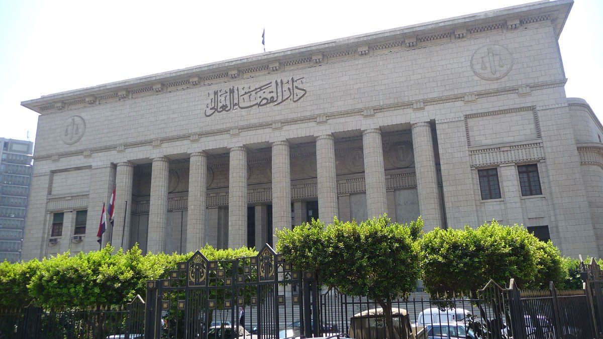 مصري يتزوج 4 مرات بعد موته