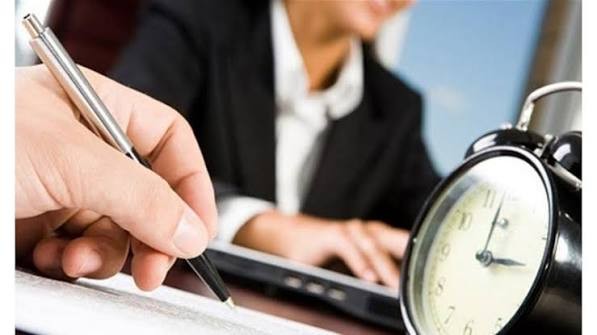 ما حكم عمل الموظف خارج أوقات الدوام الرسمي؟ ..  الإفتاء الأردنية تُجيب