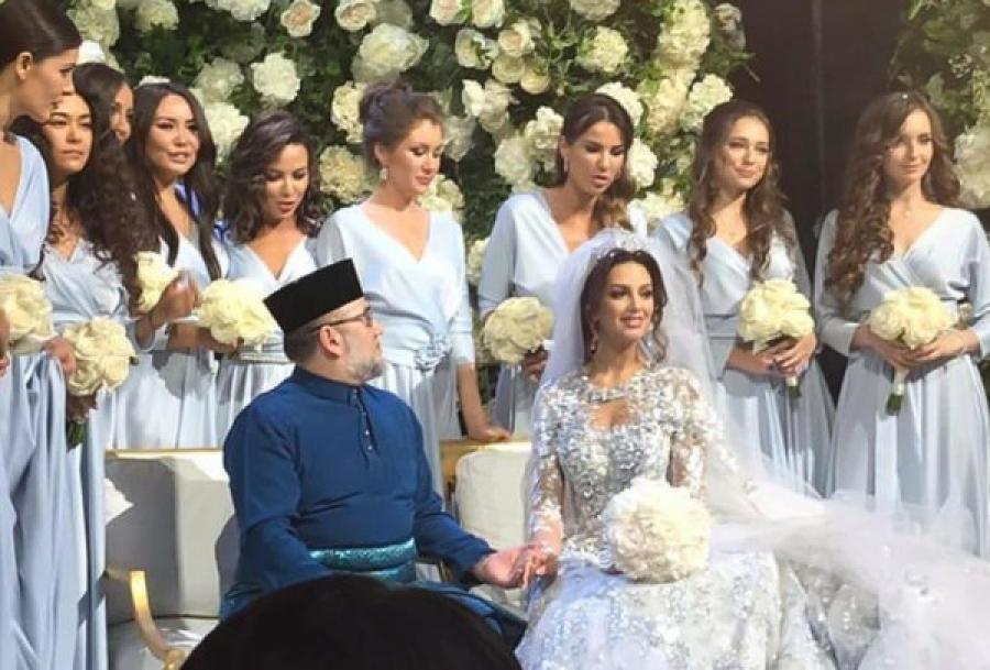 بالصور  ..  من الحب ما قتل  ..  ملك ماليزيا يتخلى عن عرشه بعد زواجه من ملكة جمال 