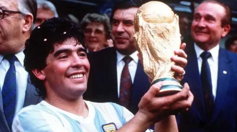 إحالة شقيقتي الأسطورة مارادونا ومحاميه إلى المحاكمة