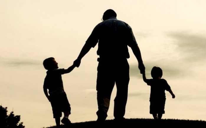 لماذا يختلف موعد الاحتفال بعيد الأب حول العالم؟