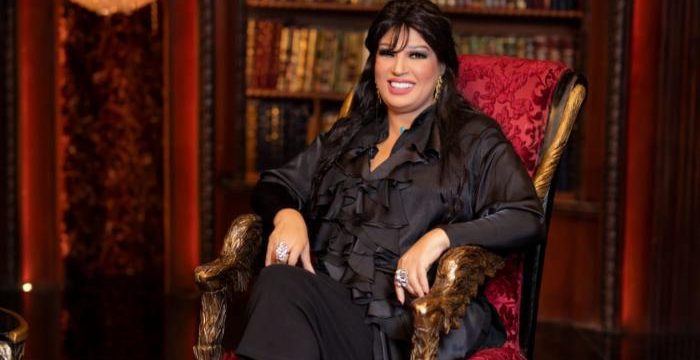 فيفي عبده تؤجل سفرها الى الامارات 
