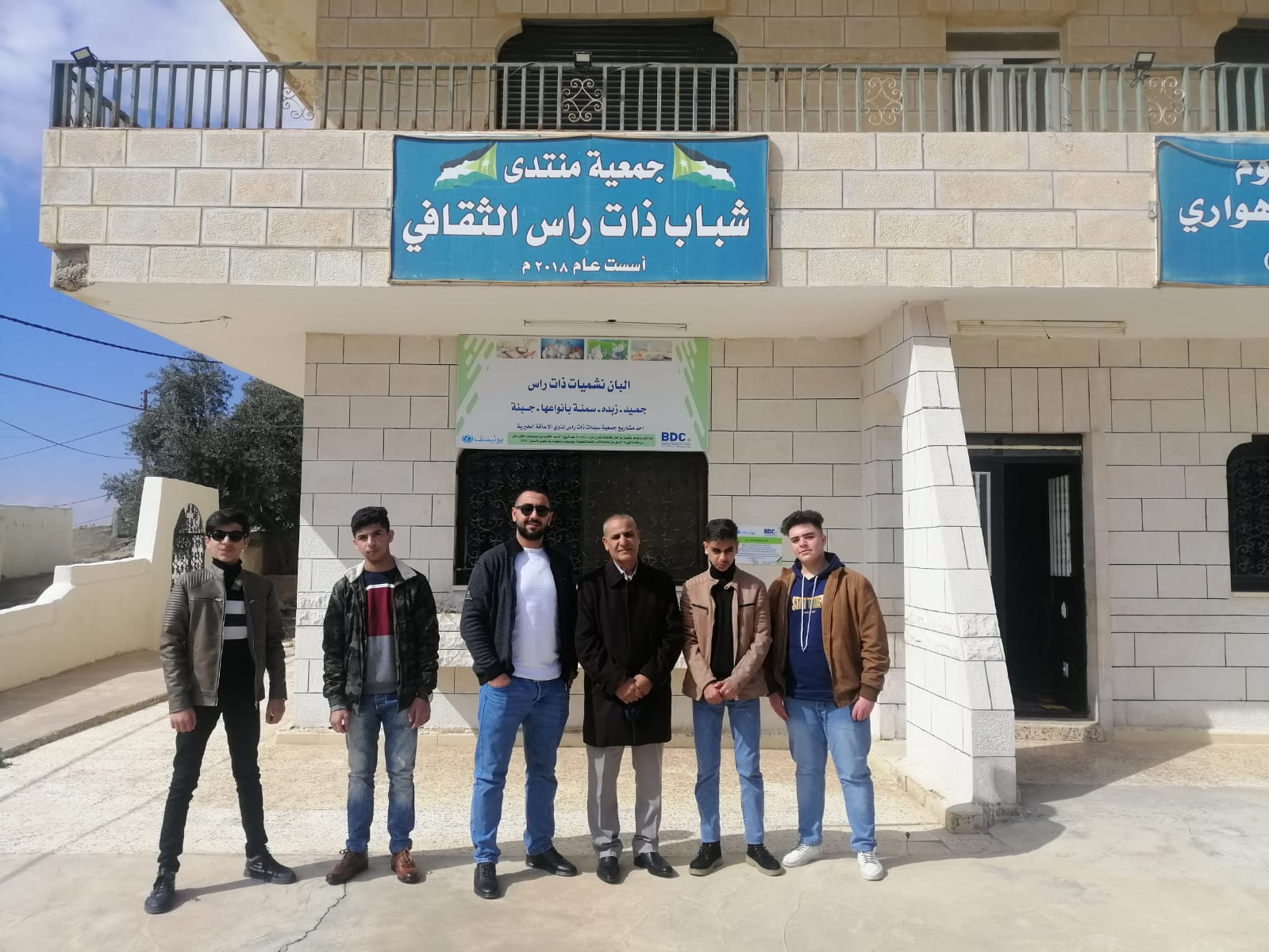 حلا ابو نواس ومبادرة اللاعنف 