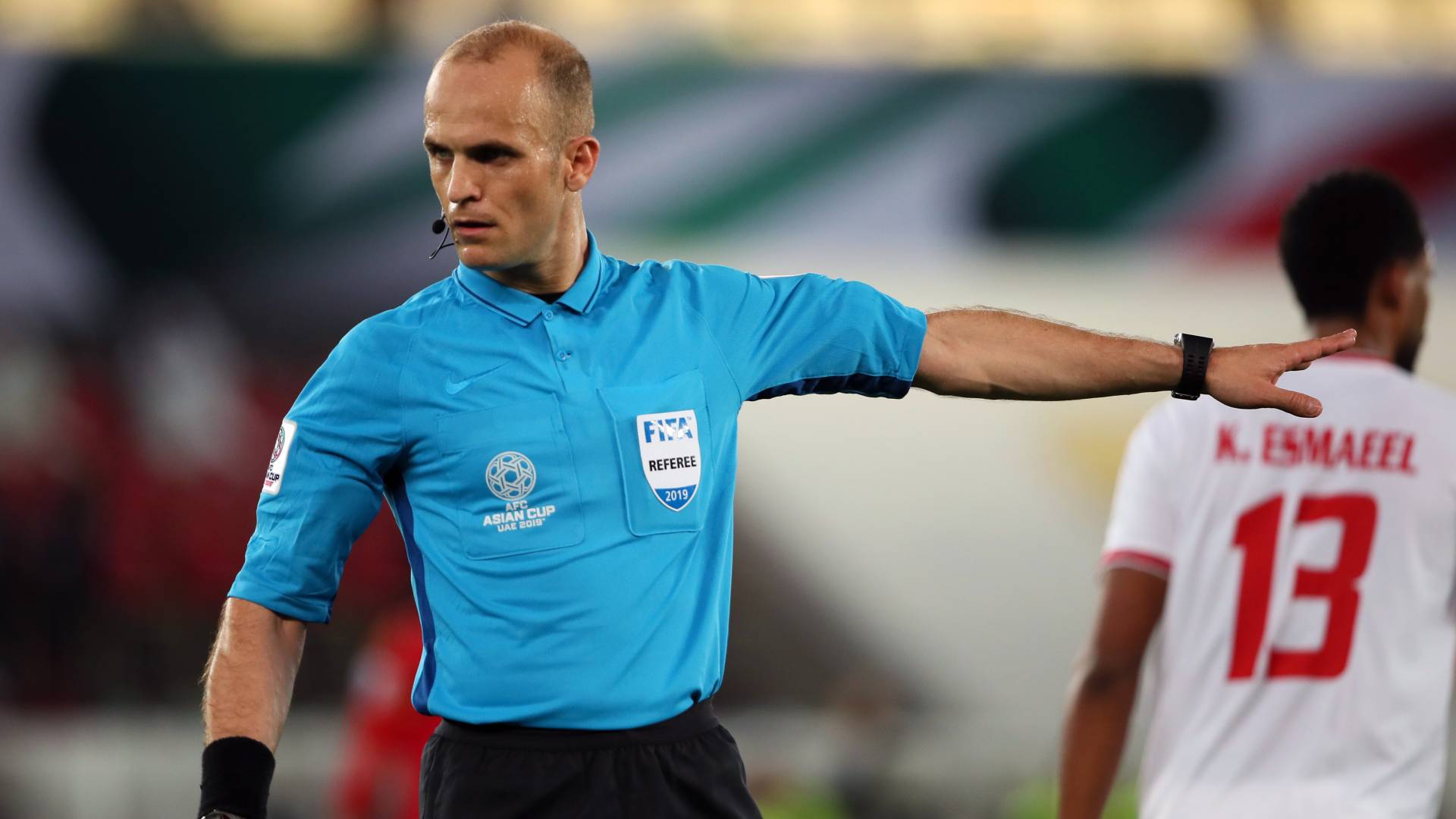   ادهم المخادمة يثير الجدل في مباراة الفيصلي والسلط