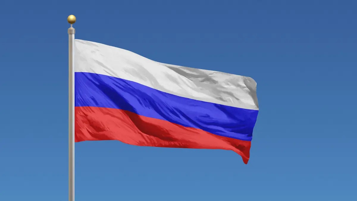 روسيا تعتمد قانونا يحظر الترويج للمثليين