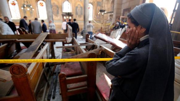 مصر: القبض على 6 اشخاص خططوا لتنفيذ هجوم انتحاري مزدوج على احدى الكنائس في الاسكندرية