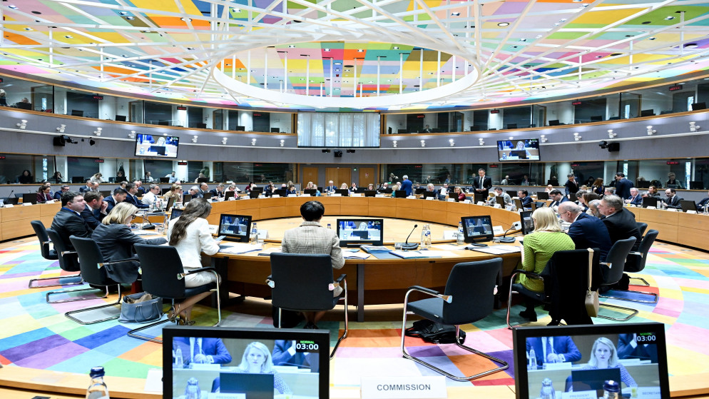 تفاوت في المواقف الأوروبية حيال دعوة ترامب لتأمين الملاحة في مضيق هرمز