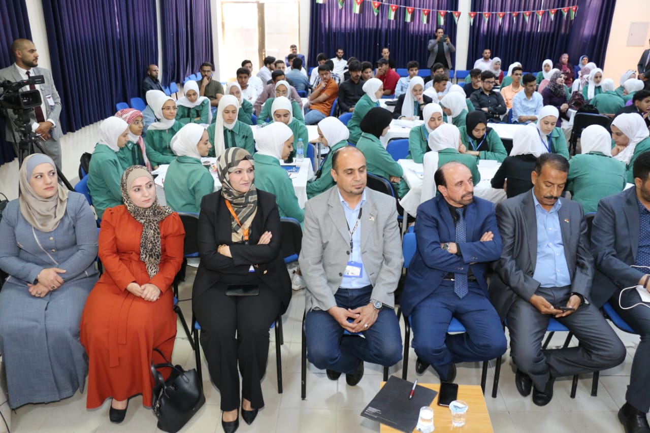 تربية البترا تنفذ مؤتمراً طلابياً مدرسياً سياسياً 