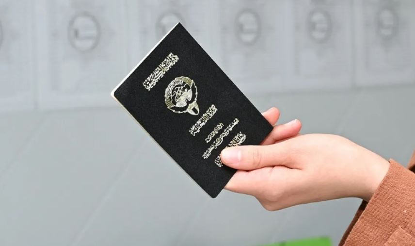 الكويت: سحب الجنسية من 415 شخصاً جديداً