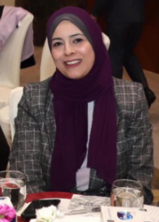 عضو مجلس أمانة عمان رانيا الكوز تطالب عبر سرايا "بقنص" الكلاب الضالة