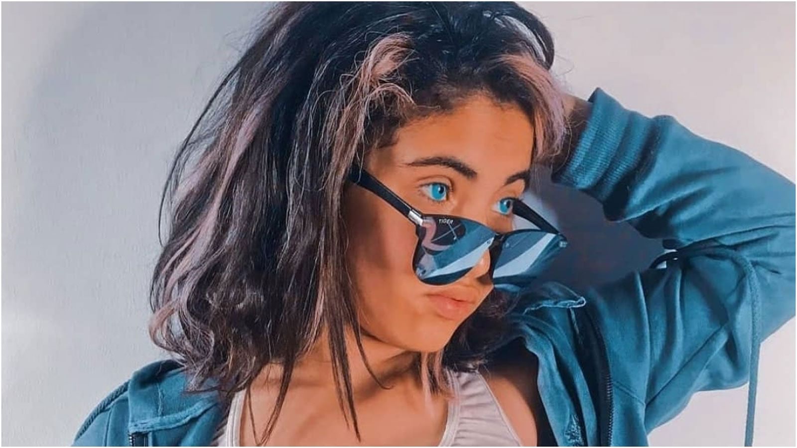 مصر ..  حبس فتاة "التيك توك" موكا حجازي بتهمة الفسق والفجور