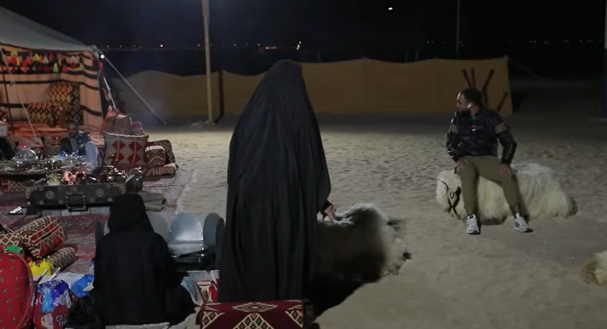 الكاميرا الخفيه: الساحرة الخبازة 