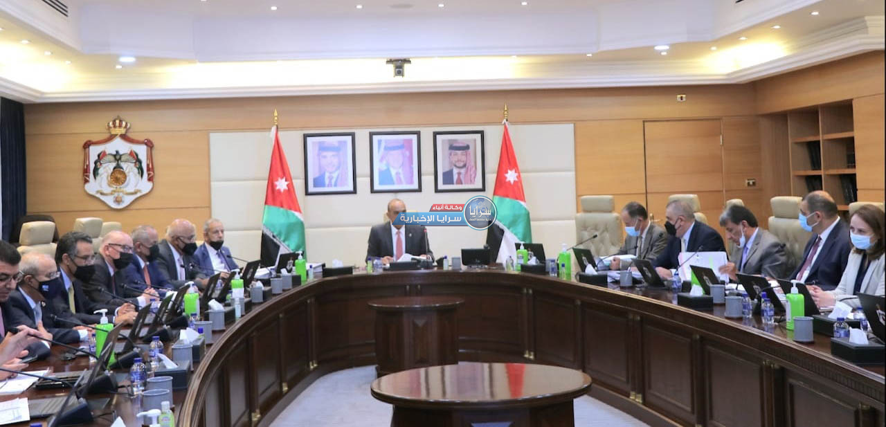 هل بات عمل وزراء حكومة الخصاونة مقتصراً على "النقل و التعيين و إنهاء الخدمات"؟ 