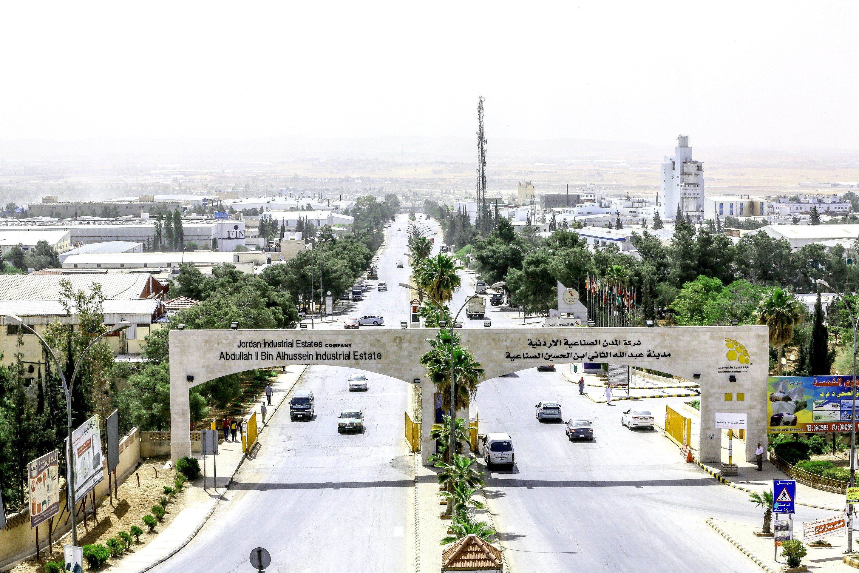 النائب المجالي يكشف لسرايا تفاصيل كارثة إغلاق أحد المصانع في الكرك 