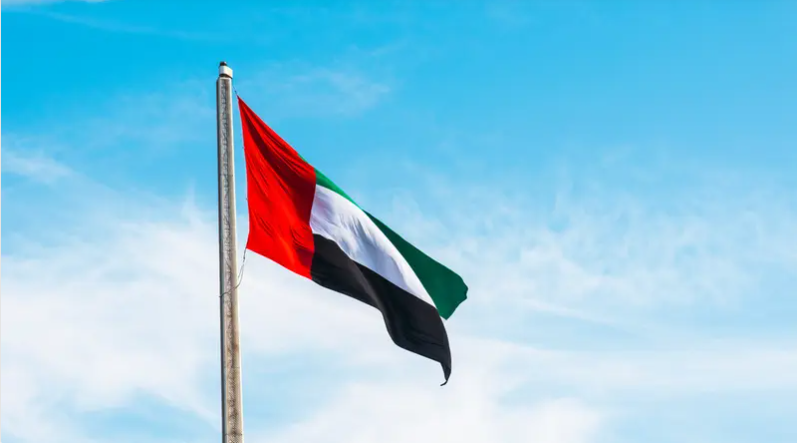 الإمارات: لا نسعى للصراعات  ..  ونحن في حالة دفاع تجاه الاعتداء الإيراني الغاشم