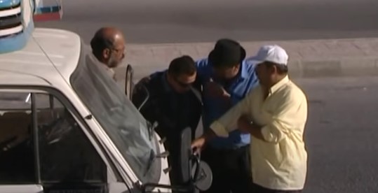 الكاميرا الخفيه: ميت للدفن بسحاب