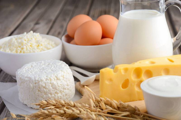 منتجات الحليب المفيدة قد تضر البعض