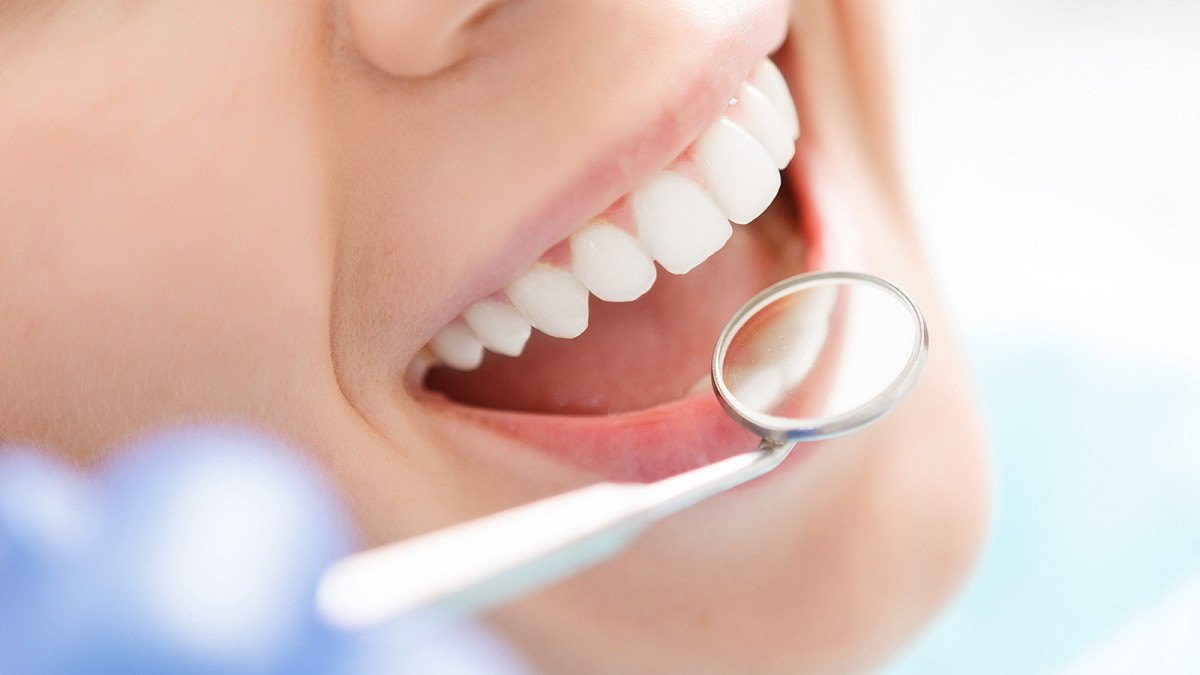 أبرزها القرنفل  ..  5 وصفات طبيعية للتخلص من ألم الأسنان