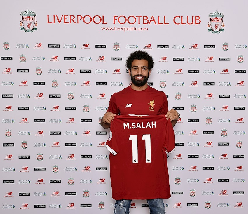 محمد صلاح يوقع عقدا "طويل الأمد" مع ليفربول