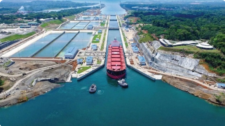 رسوم عبور قناة (بنما) تقفز إلى 4 ملايين دولار مع إغلاق مضيق هرمز