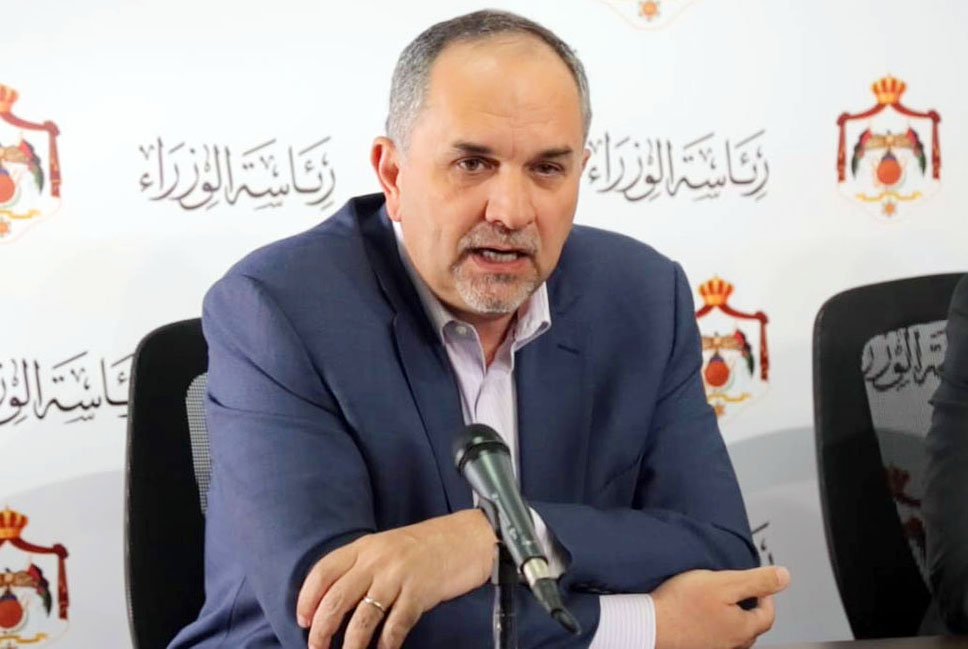 بعد ما جرى مع الزميل "الخالدي"  ..  وزير العدل الاسبق "التلهوني" يقترح حلولاً لمشكلة توقيف المواطنين في المطار