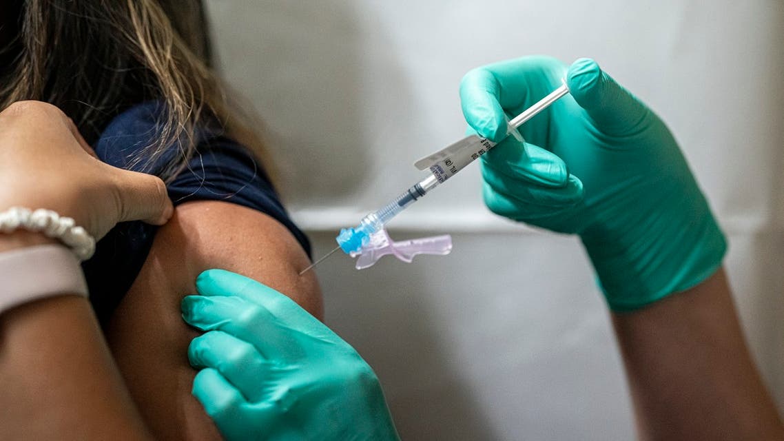 إصابة 5800 شخص في أمريكا بكورونا رغم تطعيمهم