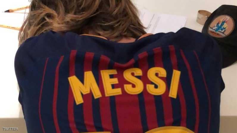 ابن مورينيو يثير الجدل مجددا