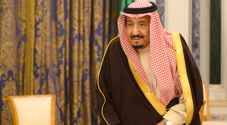 الملك سلمان بن عبدالعزيز يتصدر منصات التواصل  ..  ما القصة ؟