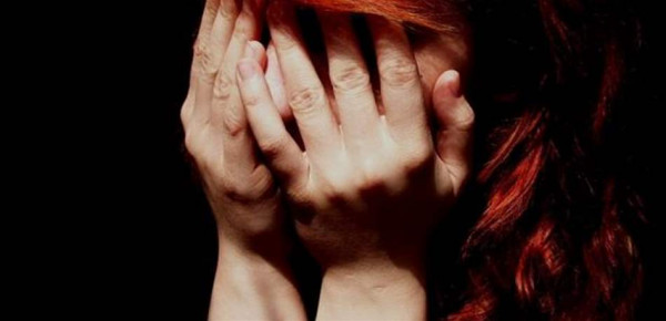 حادثة مرعبة ..  أمٌّ "تمصّ" دم ابنها منذ 5 أعوام  .. "تفاصيل"