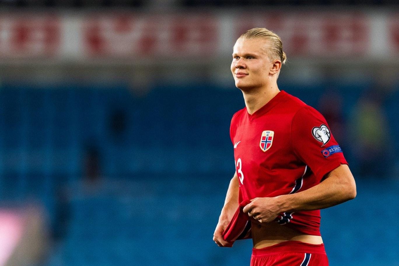 هالاند: بدأت أشعر بالملل!