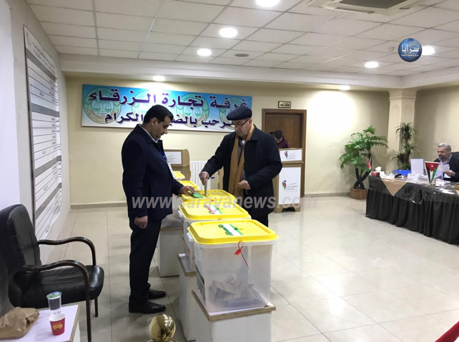 عاجل ..  انتهاء عملية الاقتراع في كافة الغرف التجارية  .. وتمديد لساعة واحدة في غرفة تجارة عمان