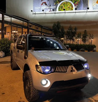 بكب موتسوبيشي L200 2009 للبيع