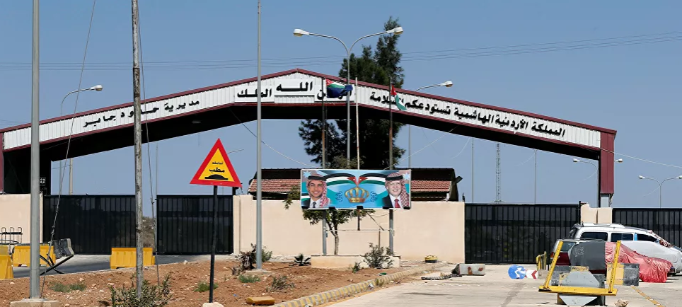أبو عاقولة: عودة حركة الشحن والمسافرين عبر معبر جابر قرار استراتيجي