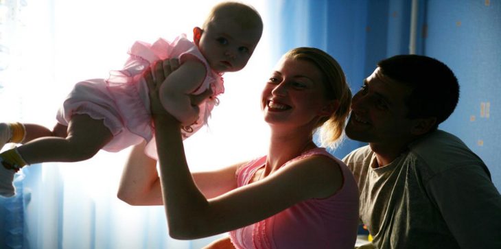 تعرف على مكافأة الحكومة الإيطالية للعائلات التي تنجب ثلاثة أطفال