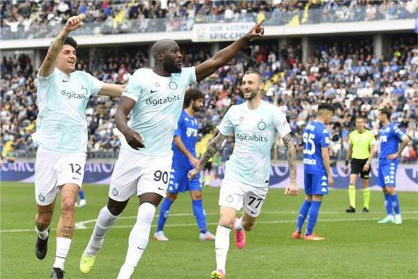 الإنتر يعود لطريق الانتصارات بثلاثية على إمبولي في الدوري الإيطالي
