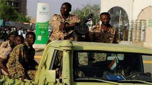 بايدن يهدد طرفي الصراع في السودان بعقوبات