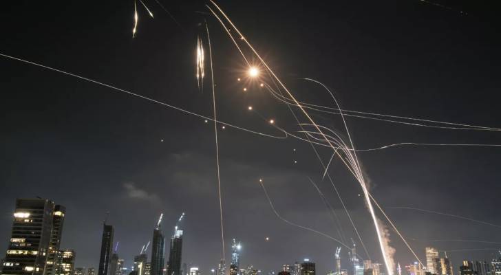 جيش الاحتلال يعلن اعتراض صاروخ أطلق من اليمن