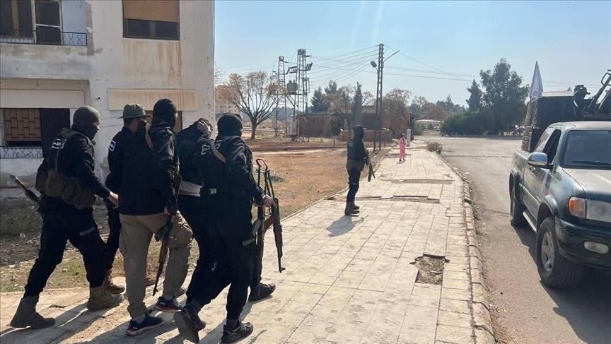 سوريا ..  القبض على عبد الله الكيصوم المتهم بارتكاب جرائم لدى النظام المخلوع في دير الزور