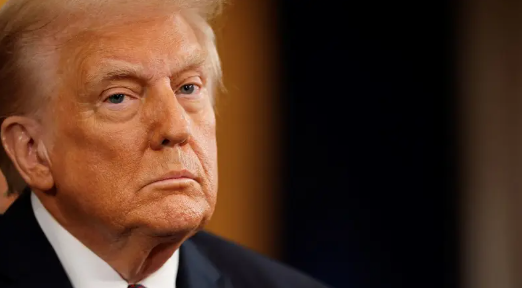 اقتبسها من نابليون ..  ترامب: "من ينقذ بلاده لا ينتهك القانون"