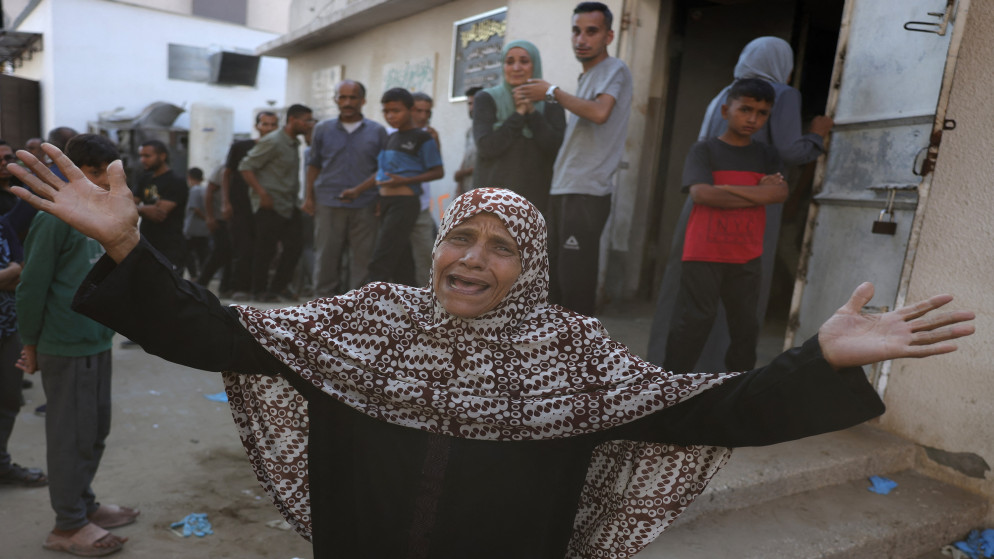 25 شهيدا في غزة منذ فجر السبت ..  13 منهم من منتظري المساعدات