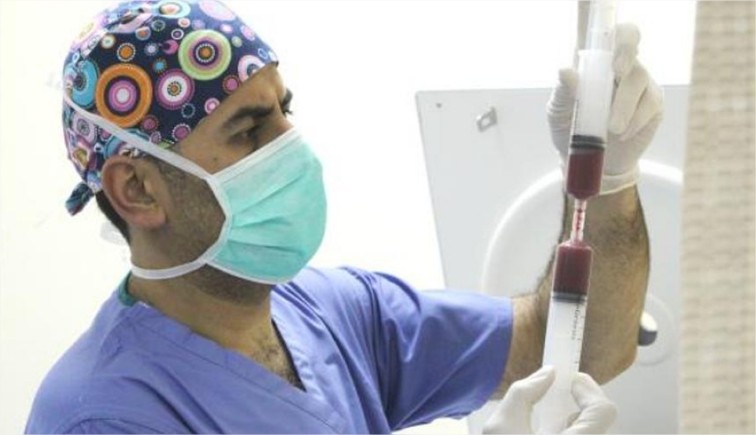طبيب أردني يبتكر علاجاً لخشونة المفاصل