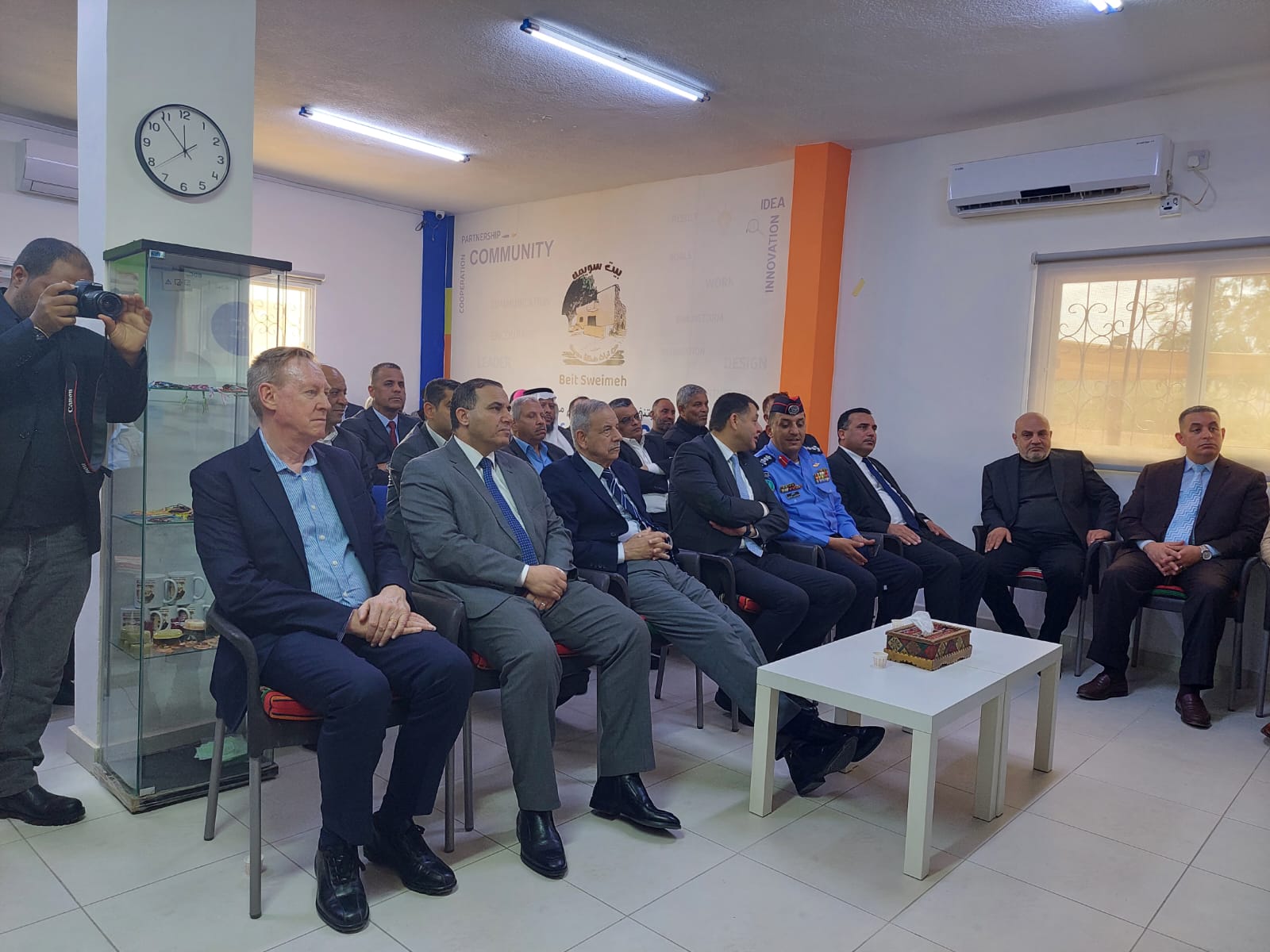 كريشان يكرم رؤساء البلديات ووحدات تمكين المرأة في إطار مشروع "نحو تعزيز مشاركة النساء الاقتصادية في الأردن"