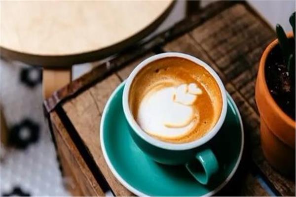 خبير تغذية يكشف السر ..  كيف تدمر القهوة مخطط إنقاص الوزن؟