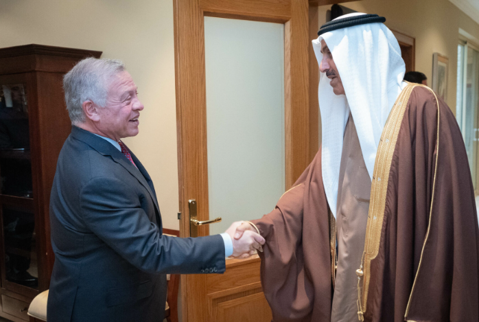 الملك يشدد على ضرورة الوقف الفوري لإطلاق النار في غزة