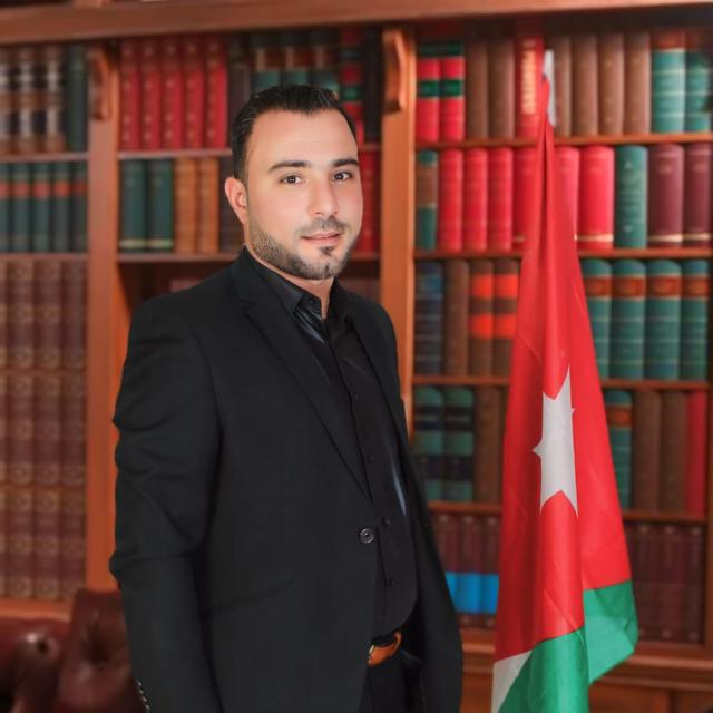 أحمد فريحات  ..  مبارك اجتياز امتحان نقابة المحامين